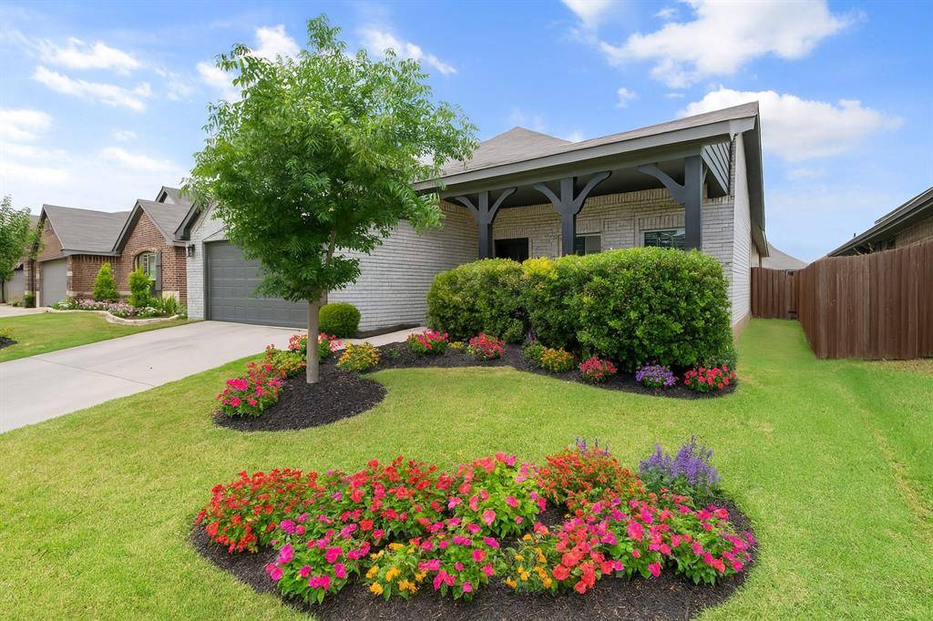 Fort Worth, TX 76140,1345 Queens Brook Lane