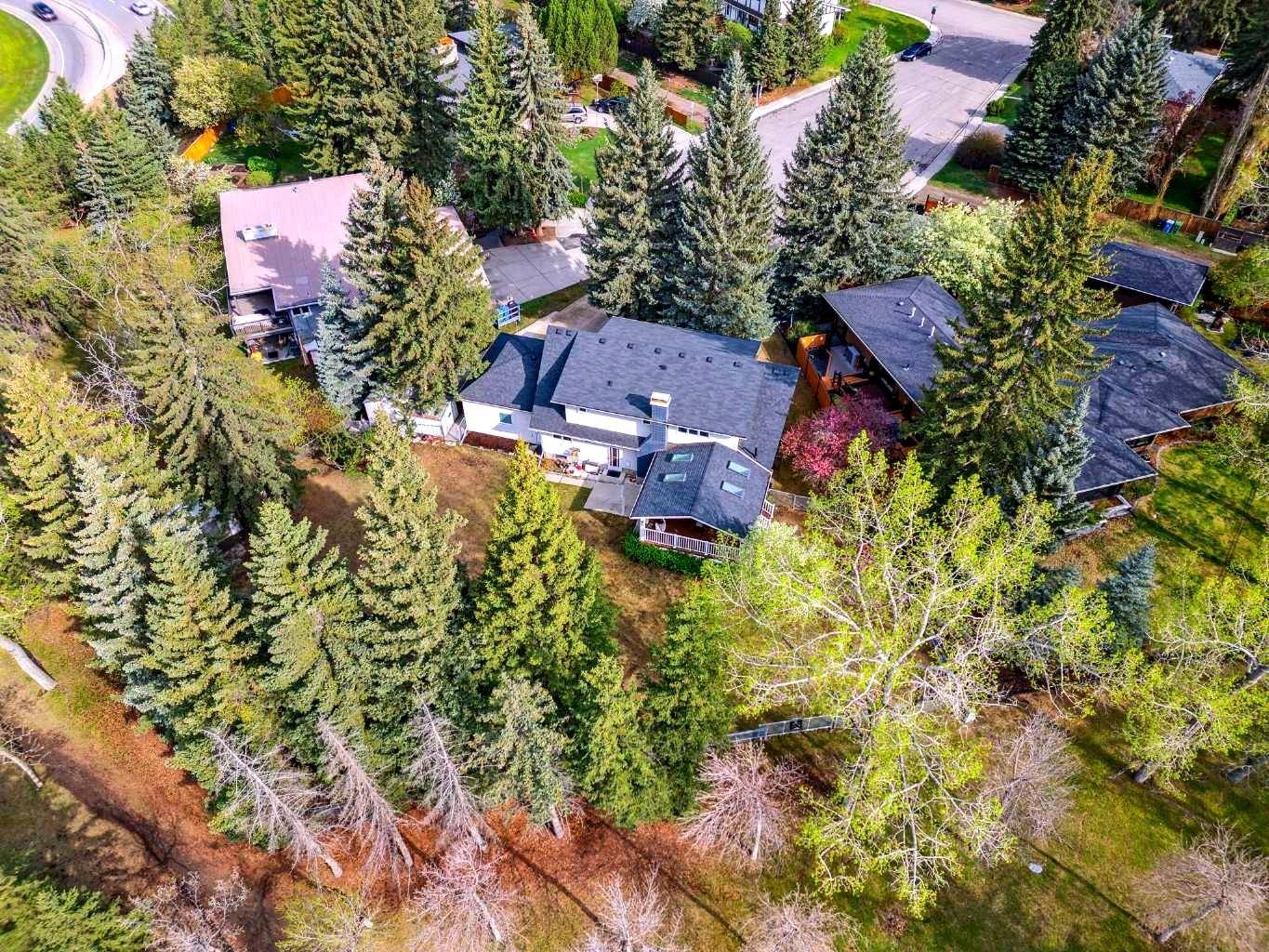 Calgary, AB T2N4B1,3611 Umber PL NW
