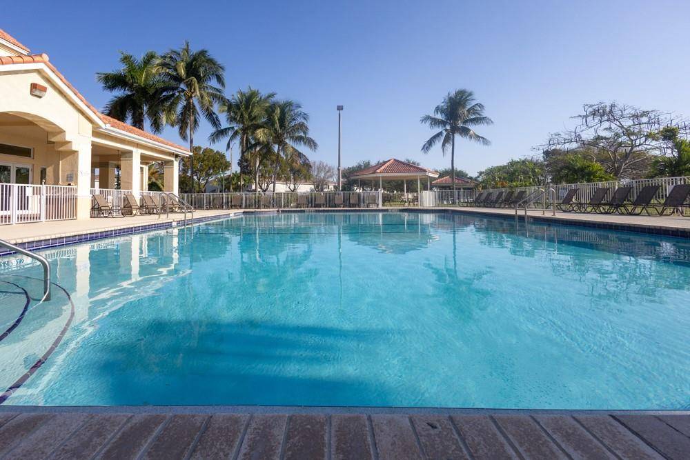 Deerfield Beach, FL 33442,1033 SW 42nd Ter