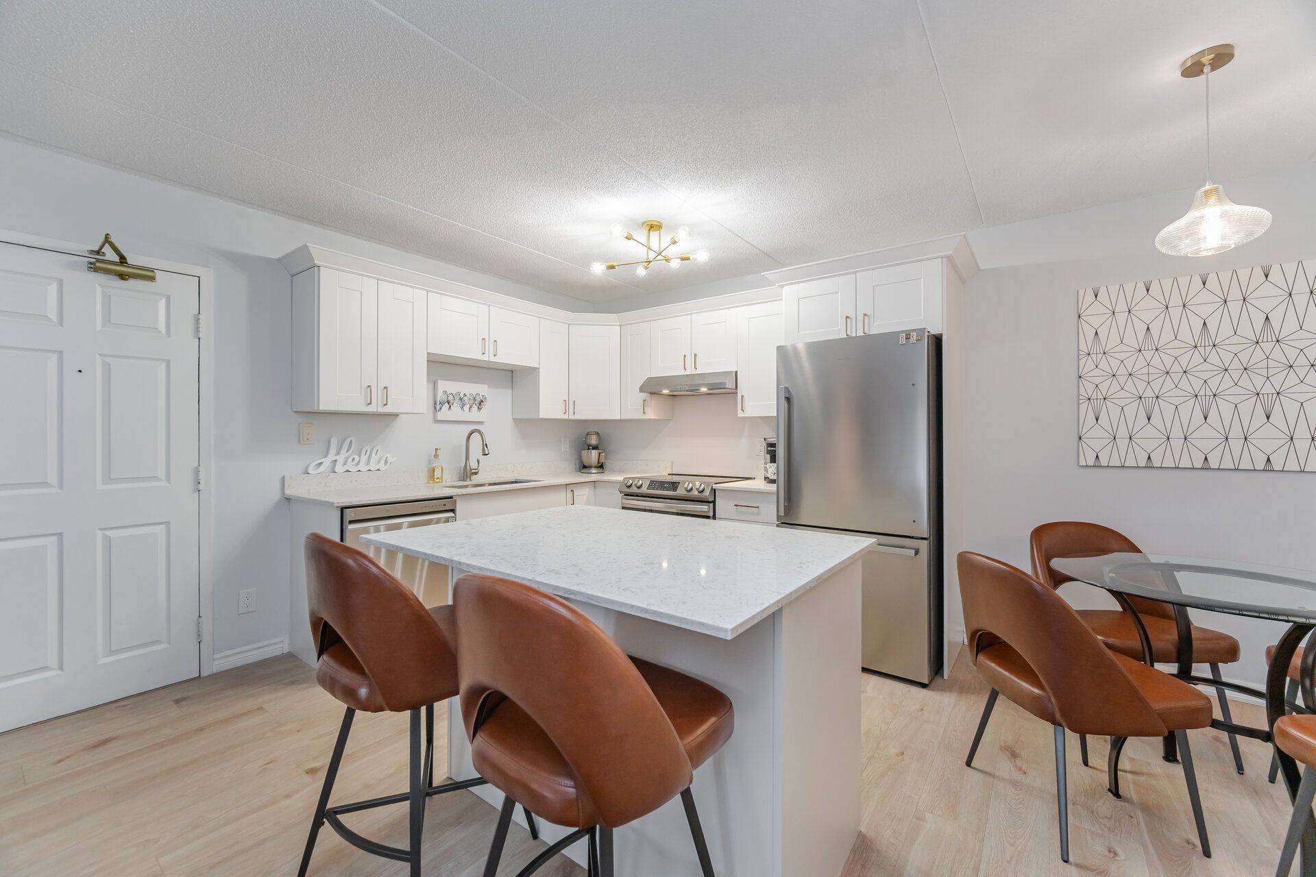 Burlington, ON L7M 4M2,4005 Kilmer DR #104