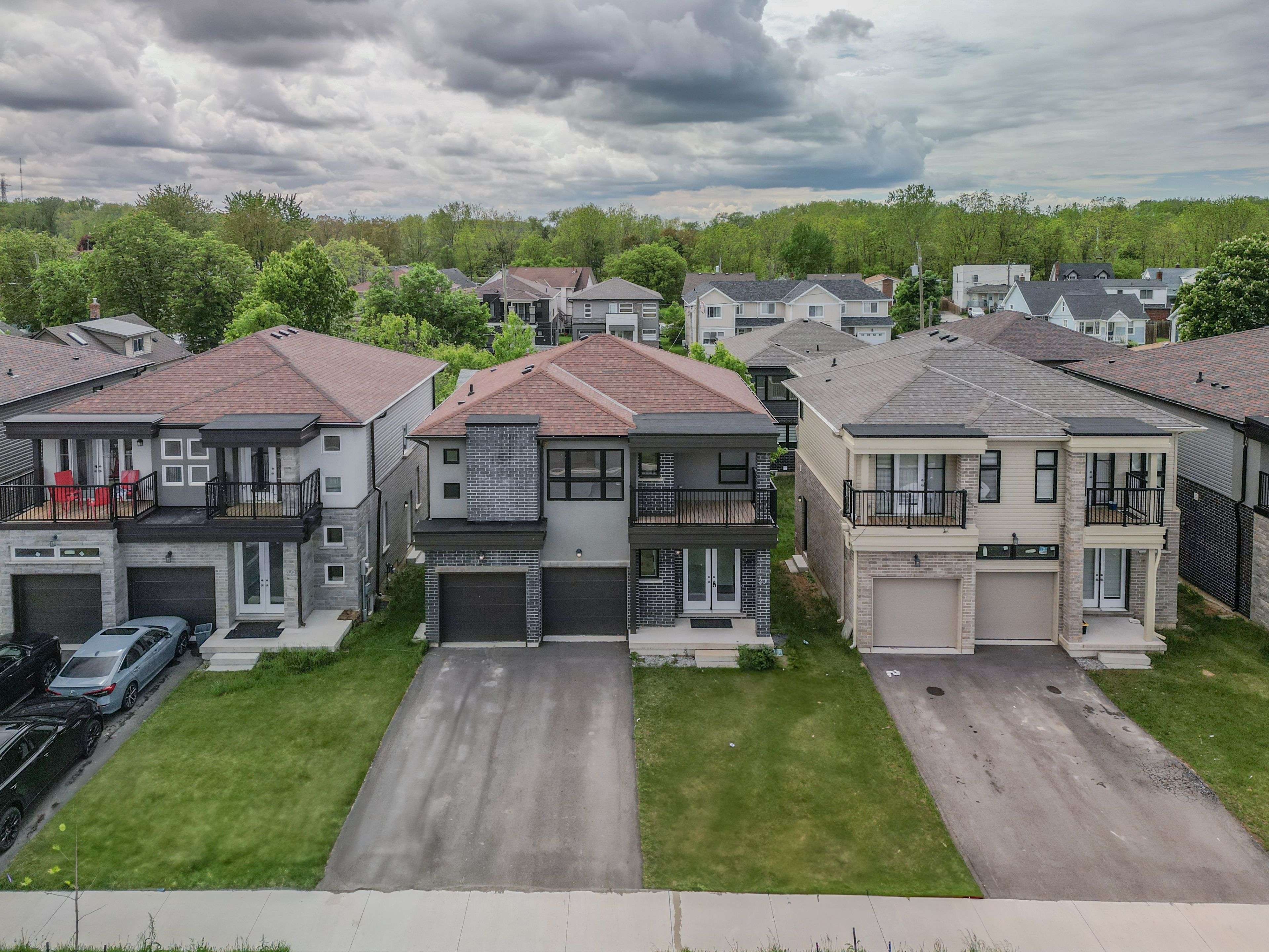 Thorold, ON L2V 0N5,201 Pilkington ST