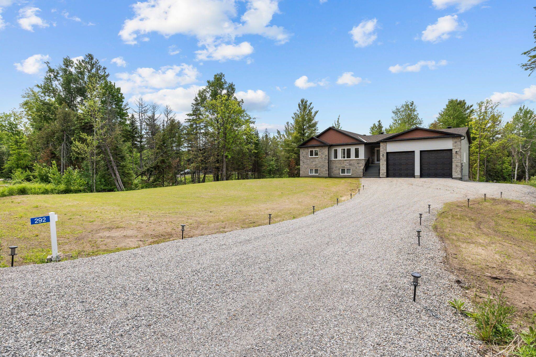 Beckwith, ON K7A 4S7,292 James Andrew WAY