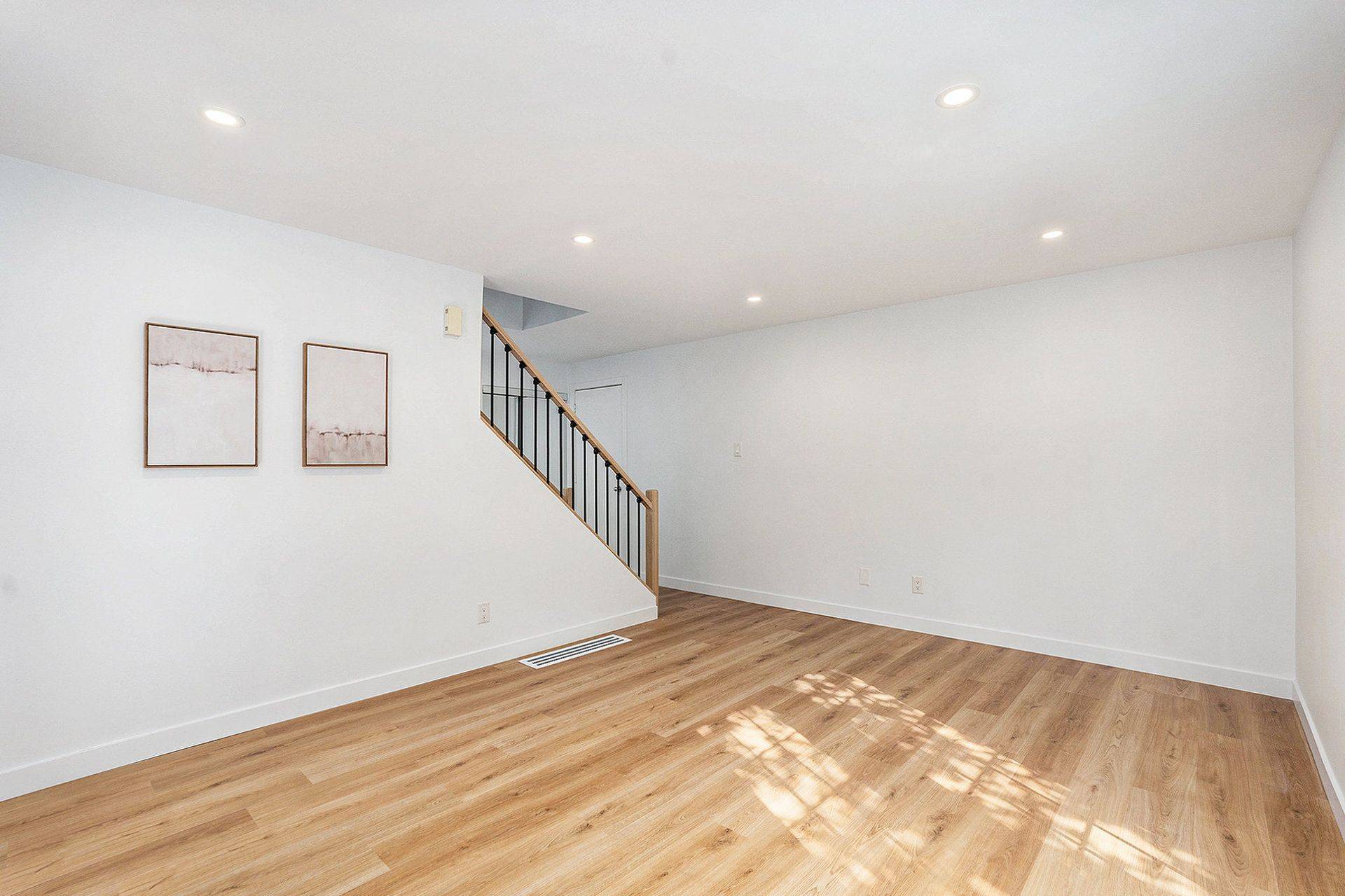Barrhaven, ON K2J 1V3,39 Fieldgate DR