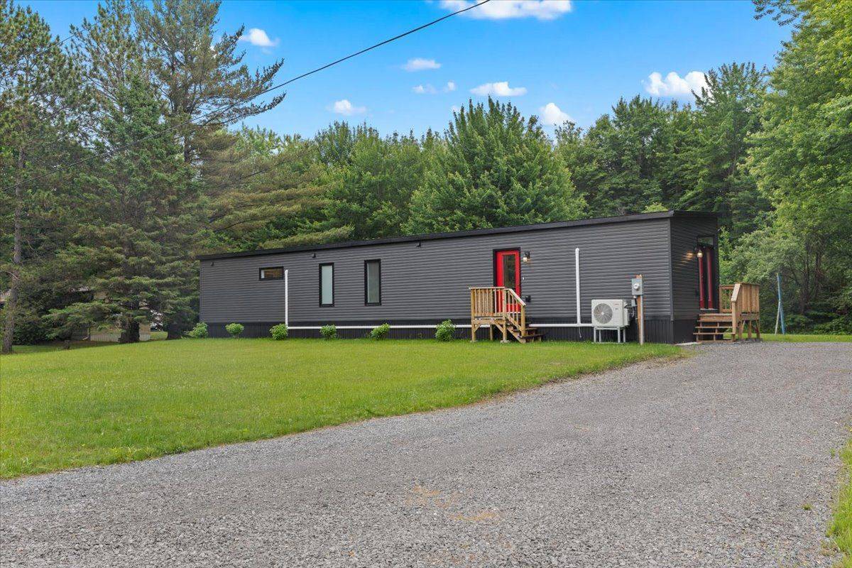 Orleans - Cumberland And Area, ON K0A 3H0,5620 Rockdale RD #51