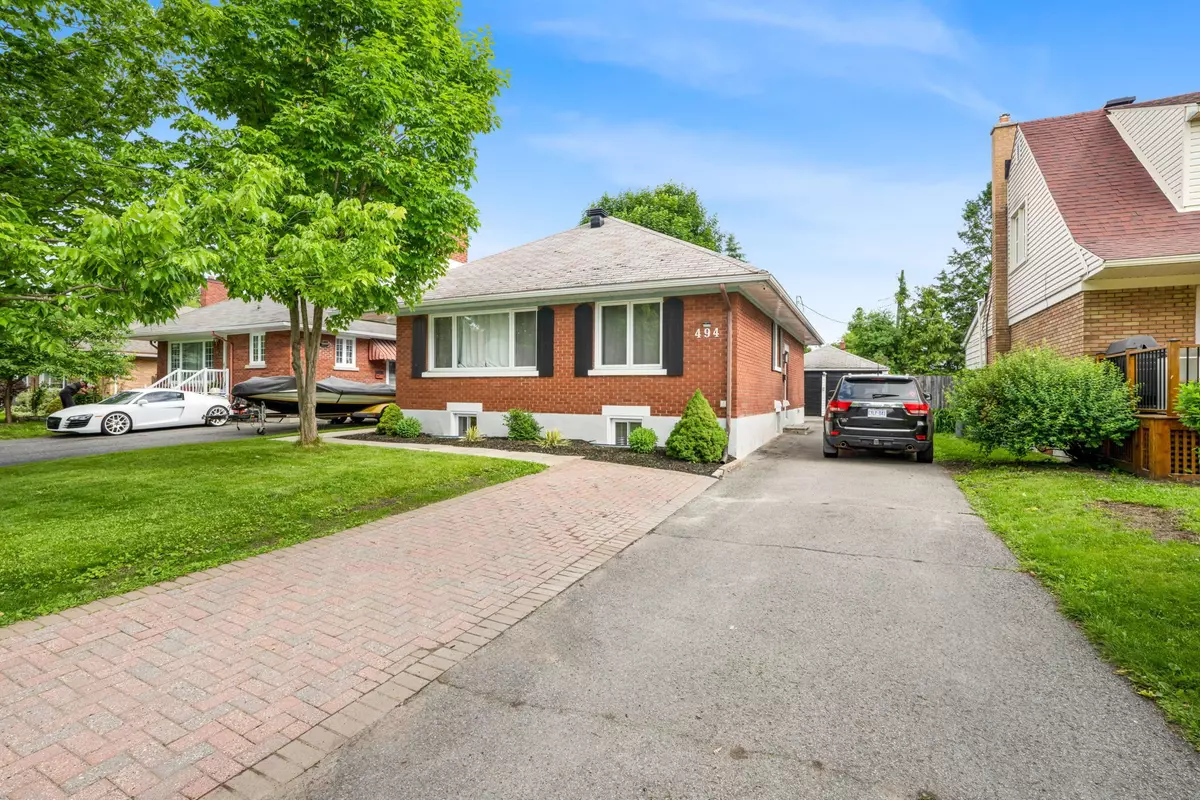 Overbrook - Castleheights And Area, ON K1K 1N5,494 Wolffdale CRES