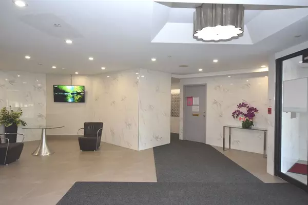 Toronto E07, ON M1V 4X9,300 Alton Tower CIR #1409