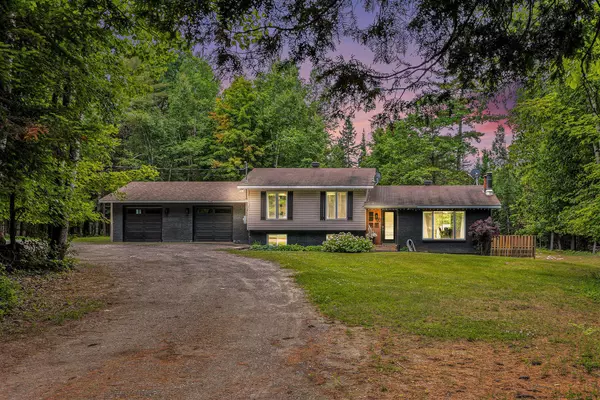 719 Darling RD, Lanark Highlands, ON K0A 1P0
