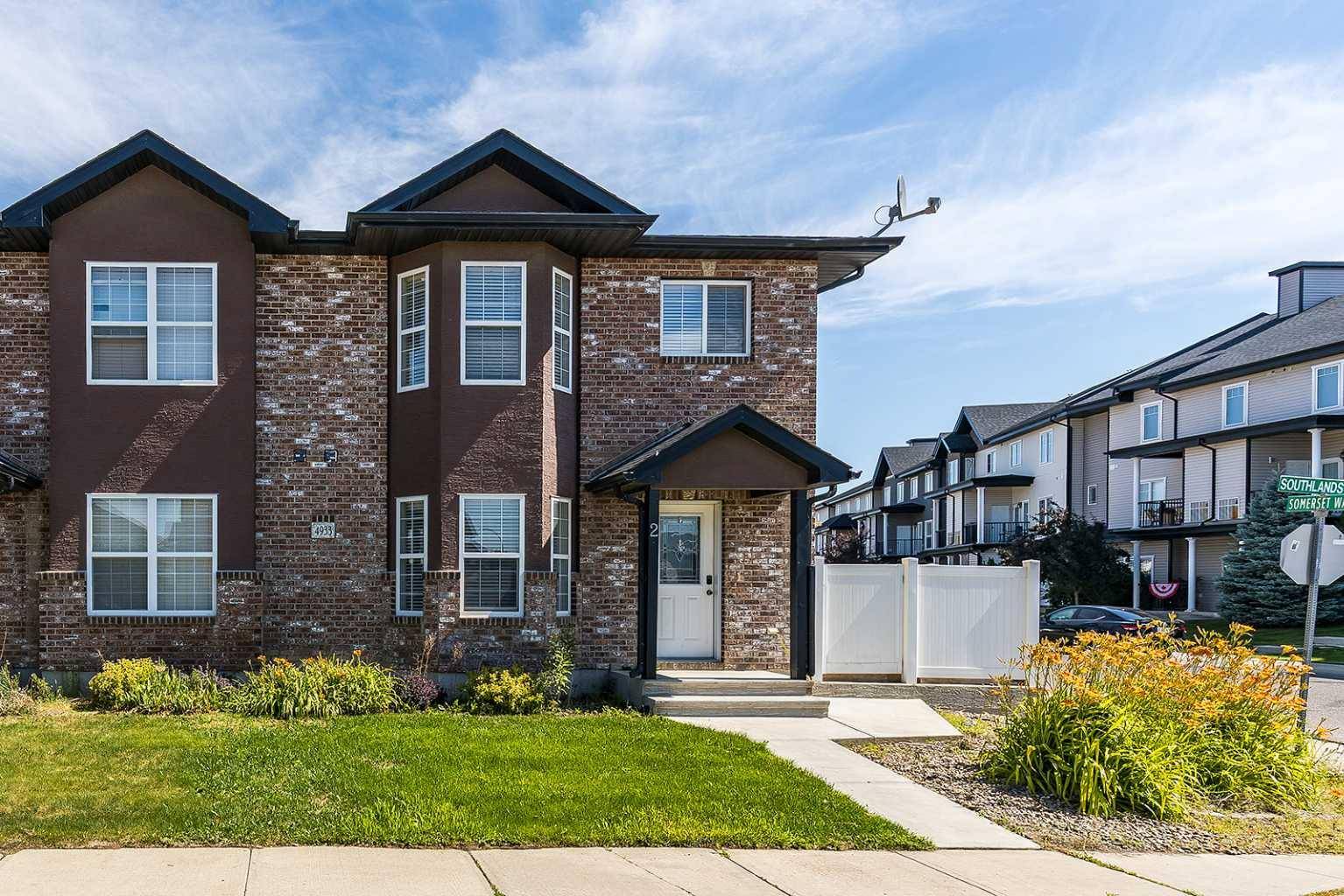 Medicine Hat, AB T1B 0C1,4933 Southlands DR Southeast