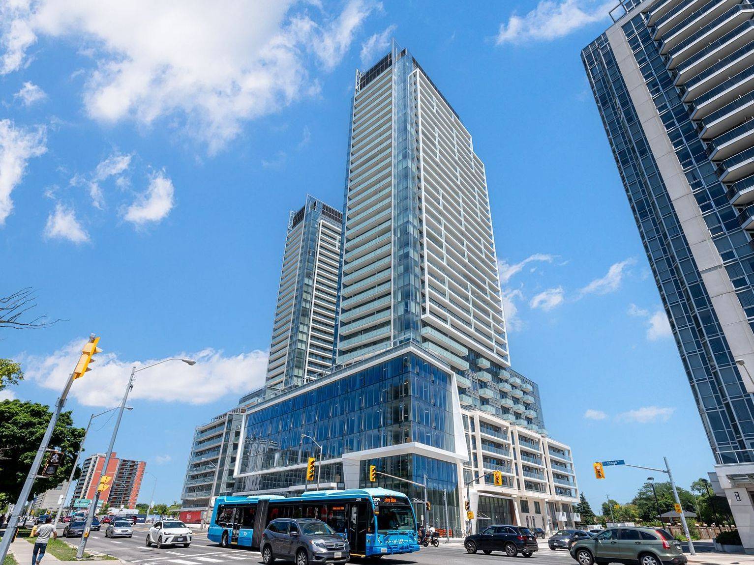 Toronto C14, ON M2M 0B9,8 Olympic Garden DR #3405