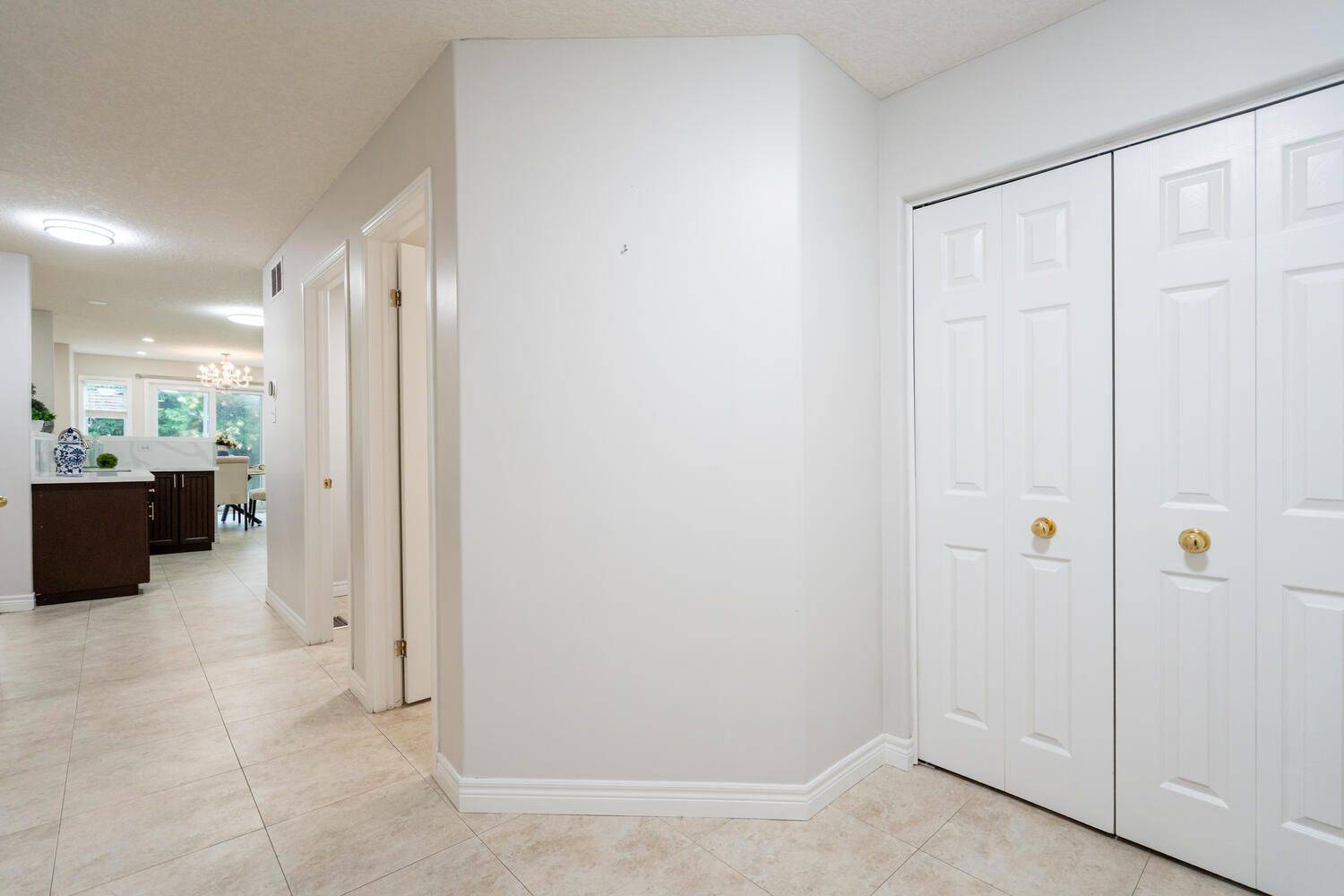 Waterloo, ON N2V 2P3,704 Black Cherry ST