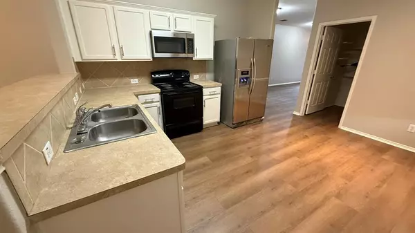Fort Worth, TX 76052,613 Rio Bravo Drive