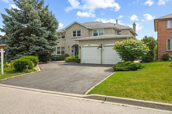 10 Whitmore CT, Brampton, ON L6Z 2A5