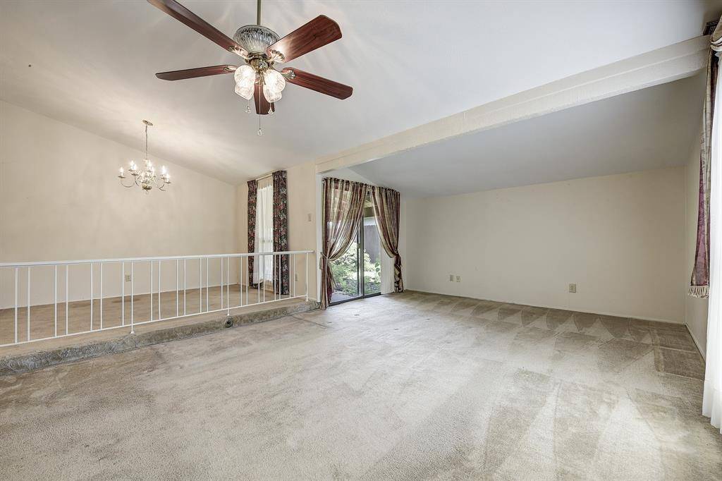 Carrollton, TX 75007,2118 Courtland Circle