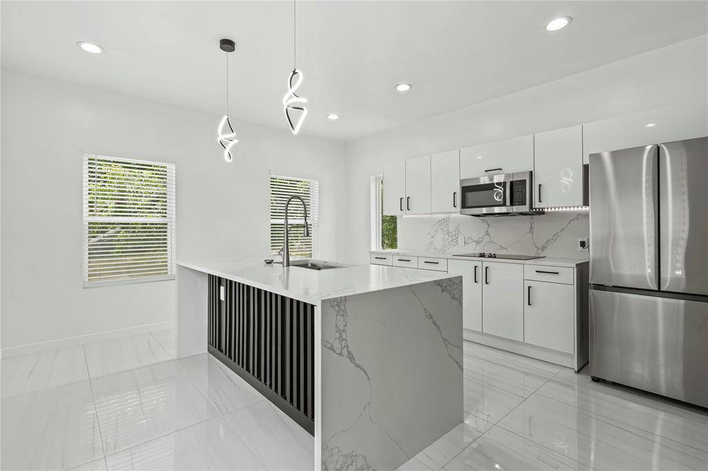 2212 Anderson Street, Dallas, TX 75215