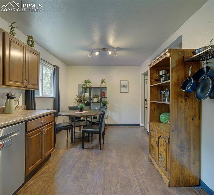 Colorado Springs, CO 80906,1220 Hartford ST