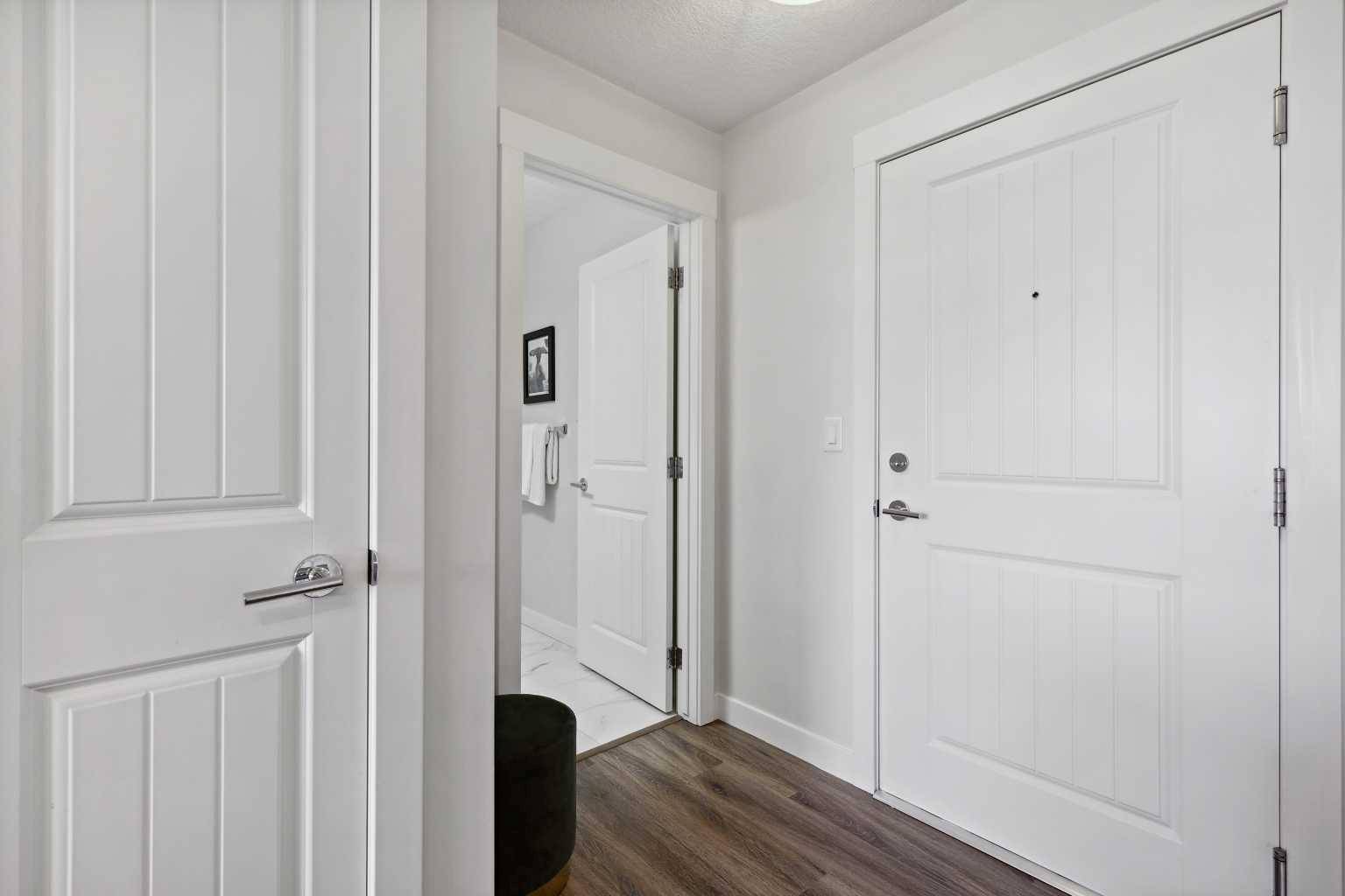 Calgary, AB T3M 3A8,200 Auburn Meadows Common SE #421