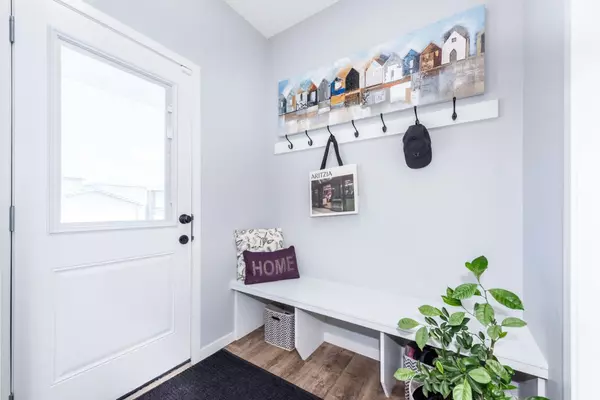 Calgary, AB T2X 4W3,160 Belmont BLVD SW