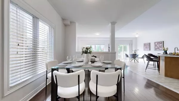 Richmond Hill, ON L4S 2S1,43 Crescendo AVE