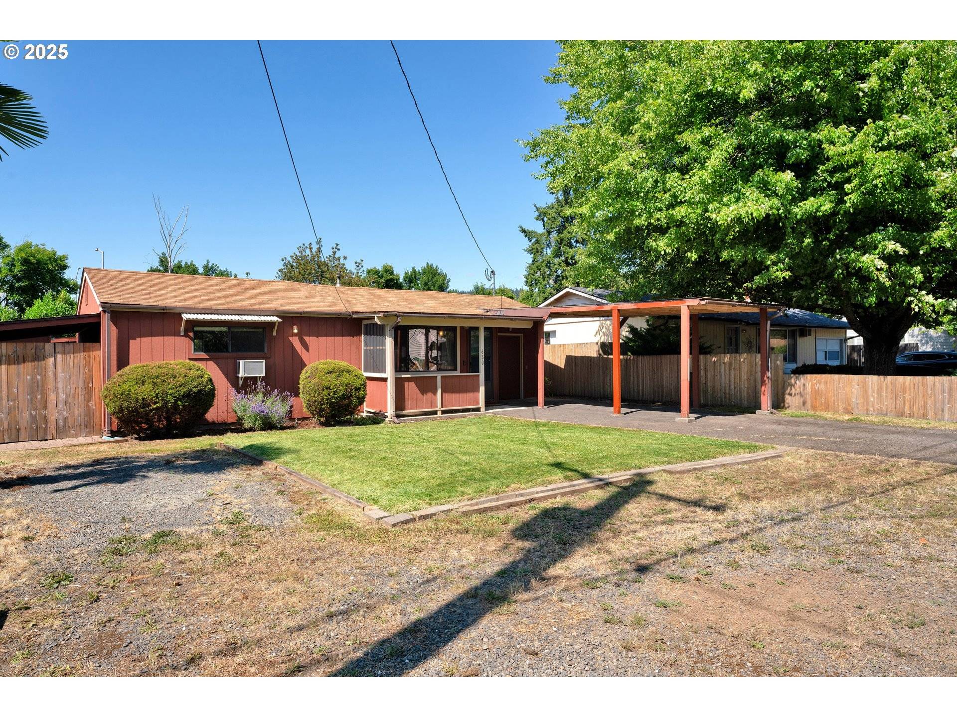 Springfield, OR 97477,630 COLONIAL DR