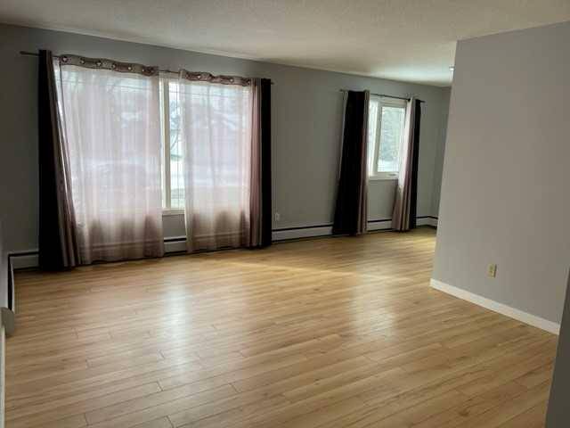 Lloydminster, SK S9V 0K1,4728 47 ST #1