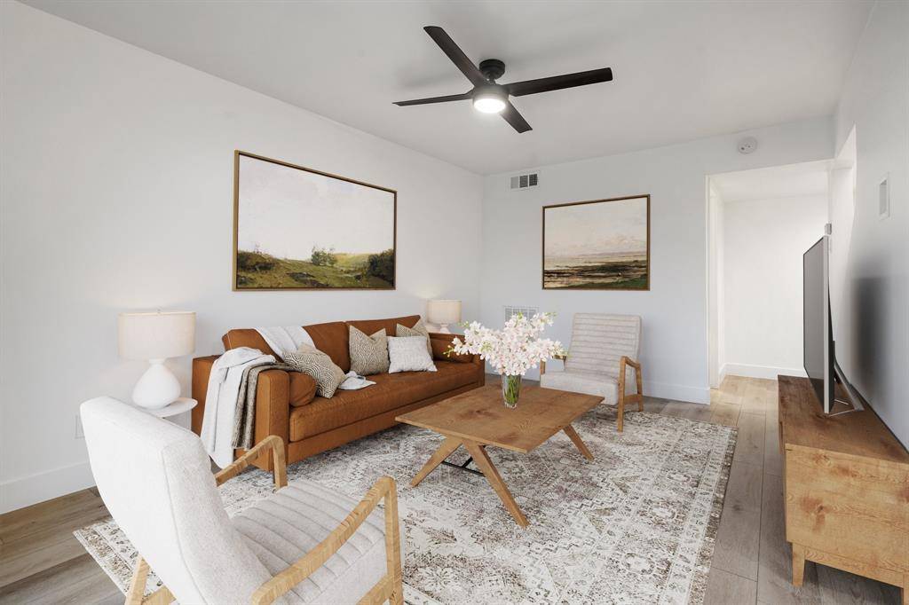 3919 Holland Avenue #206, Dallas, TX 75219