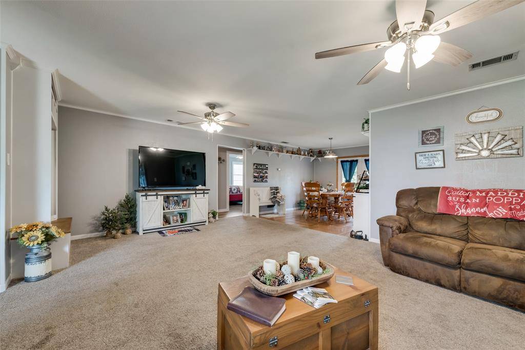 Ennis, TX 75119,2073 Fm 1182