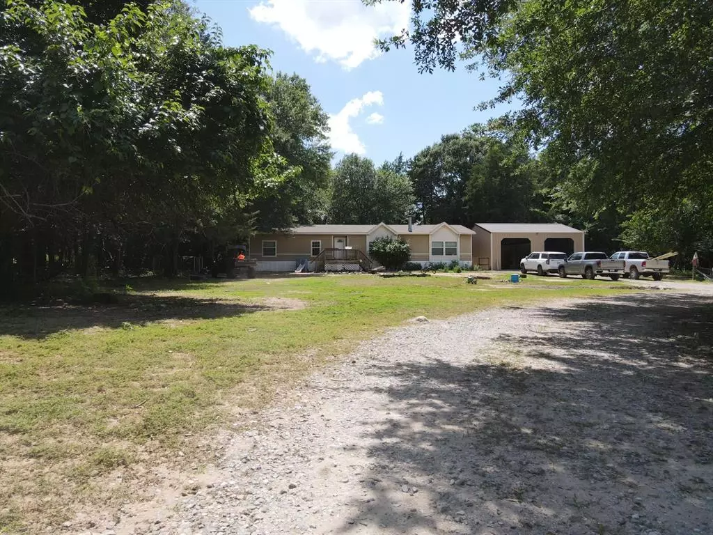 Ivanhoe, TX 75447,939 County Road 2110