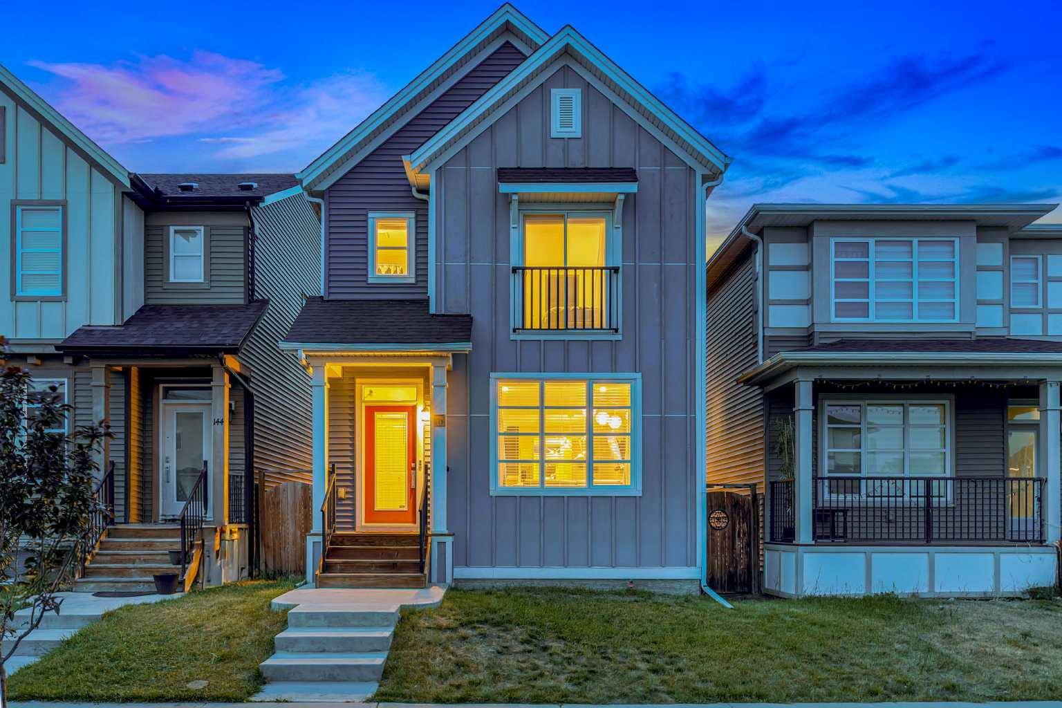 148 Savanna RD NE, Calgary, AB T3N 1B4