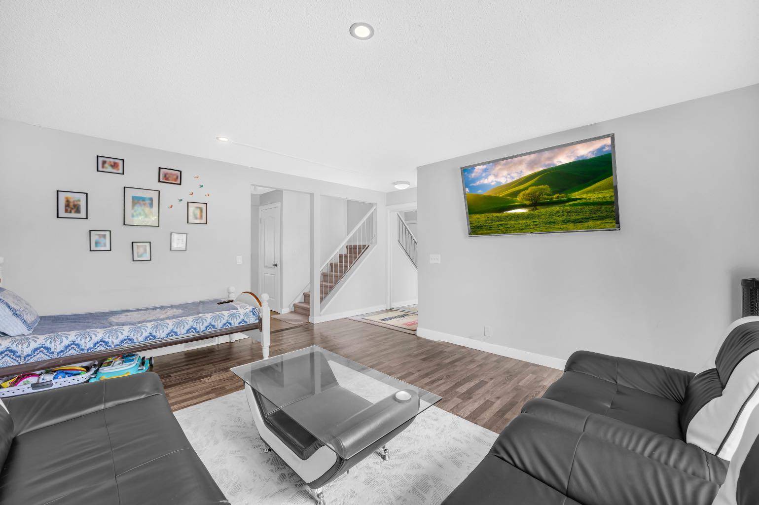 Calgary, AB T3J 2N9,116 Tararidge Close Northeast