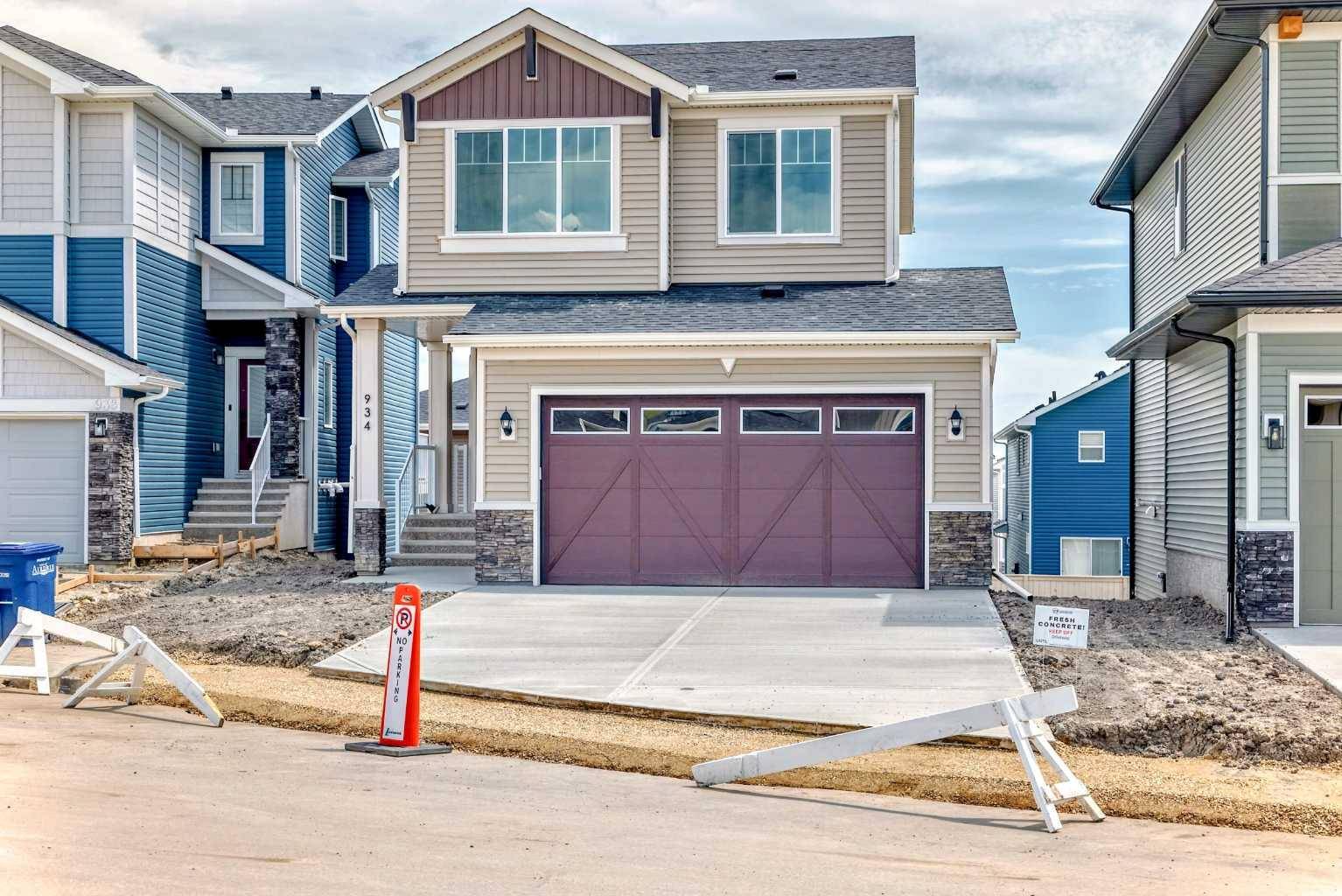 Airdrie, AB T4B 5M6,934 Bayview HTS Southwest
