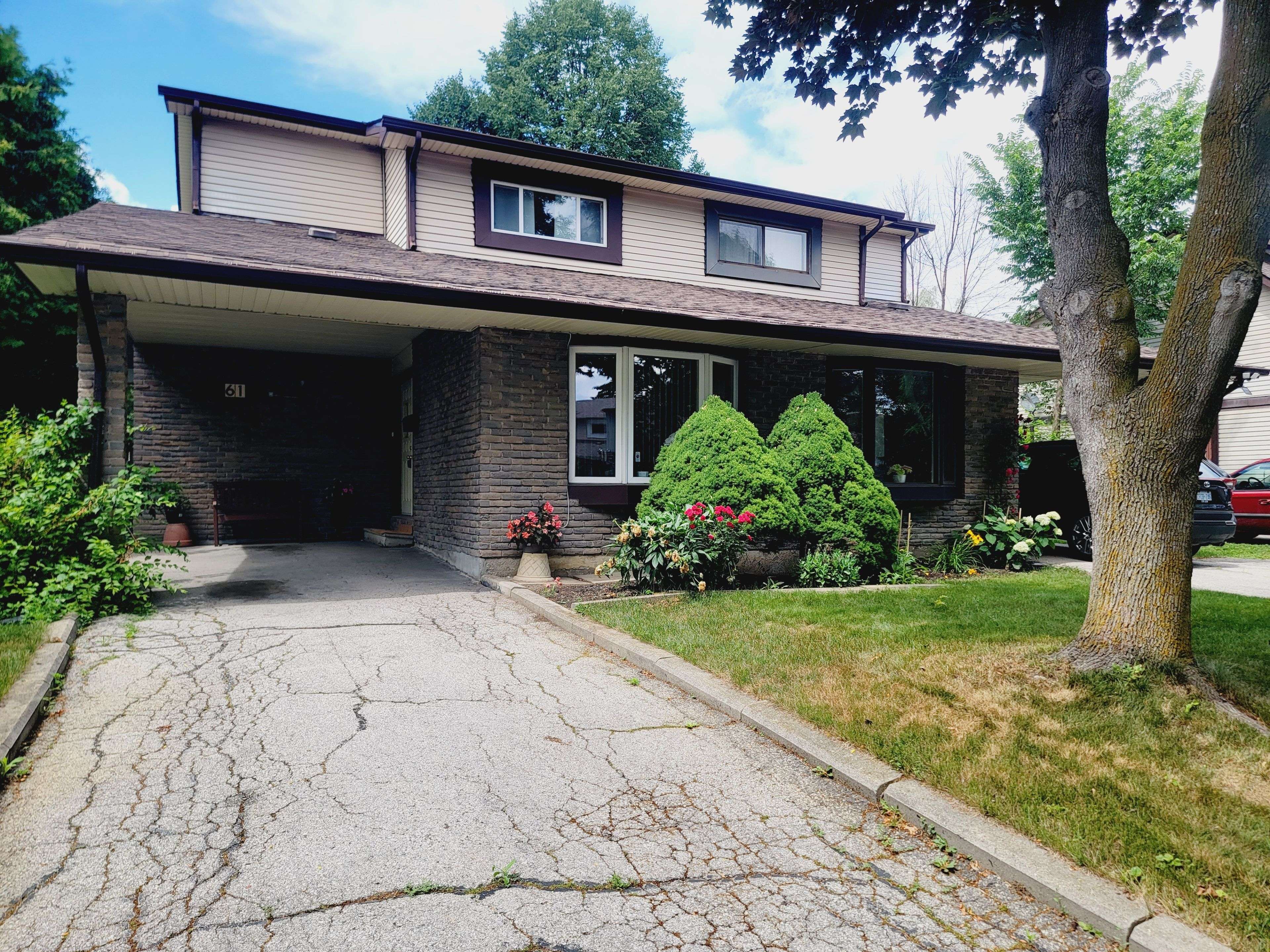 61 Applegate CRES, Toronto C15, ON M2H 2R5