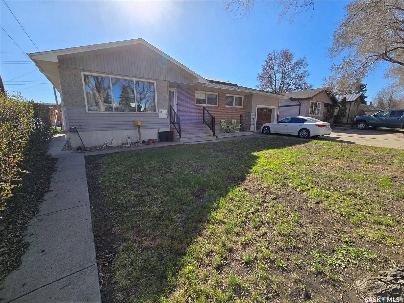 2925 Francis STREET, Regina, SK S4N 2R8