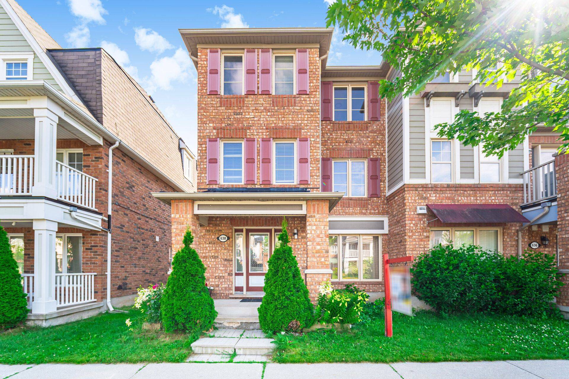 638 Scott BLVD, Milton, ON L9T 0P2