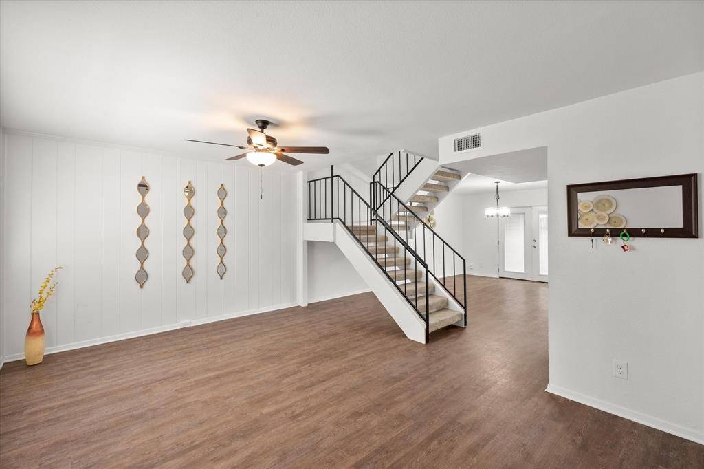 Arlington, TX 76013,302 Westview Terrace