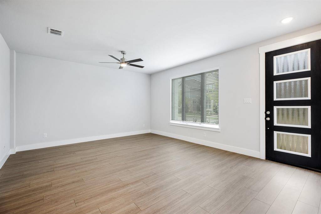 Arlington, TX 76005,4502 Smokey Quartz Lane