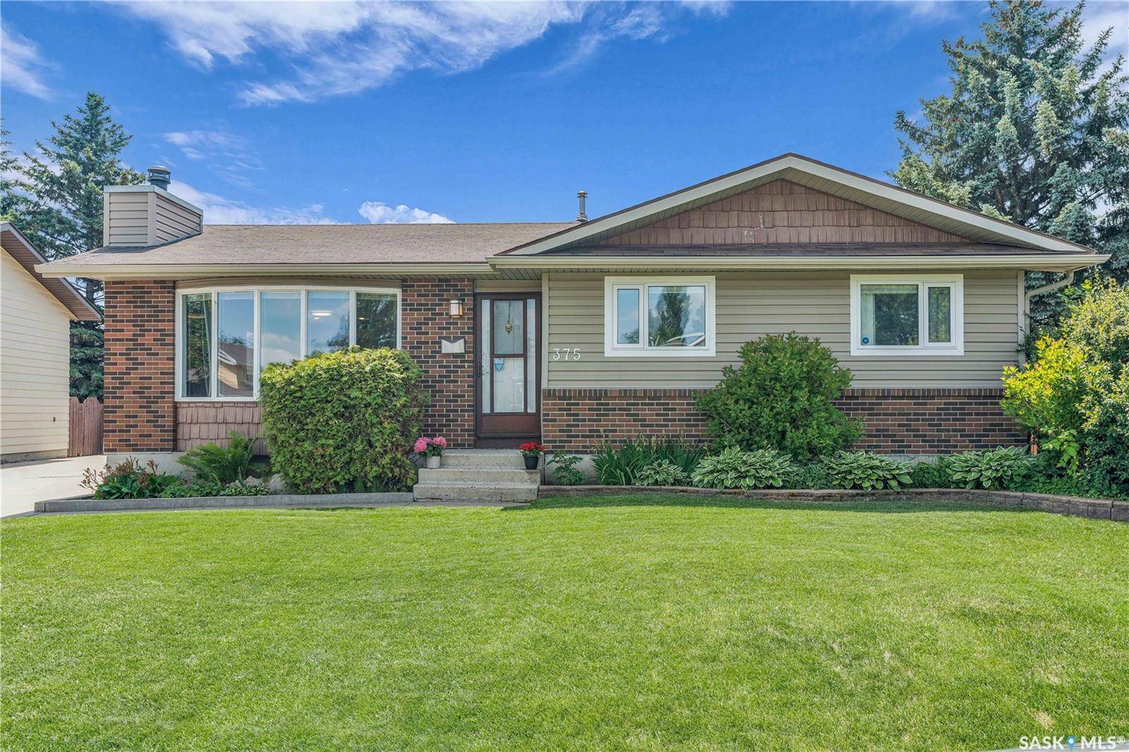 375 Sylvian CRESCENT, Saskatoon, SK S7H 5E6