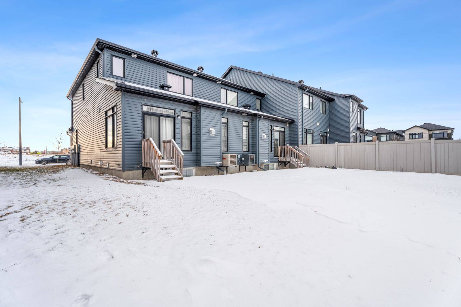 Leitrim, ON K1T 0V2,482 TRIDENT Mews