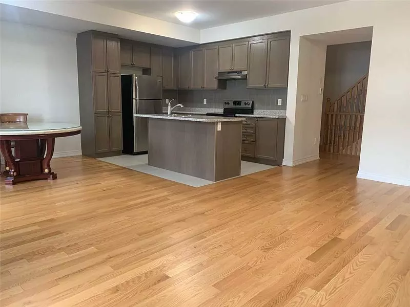 Markham, ON L6B 1N7,15 Alicia LN