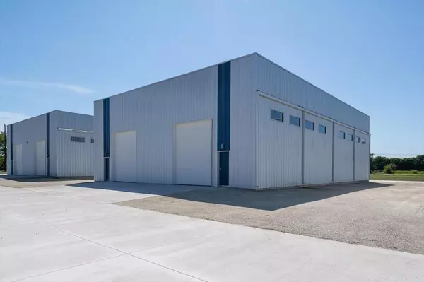 Trenton, TX 75418,9020 S State Highway 121 #2