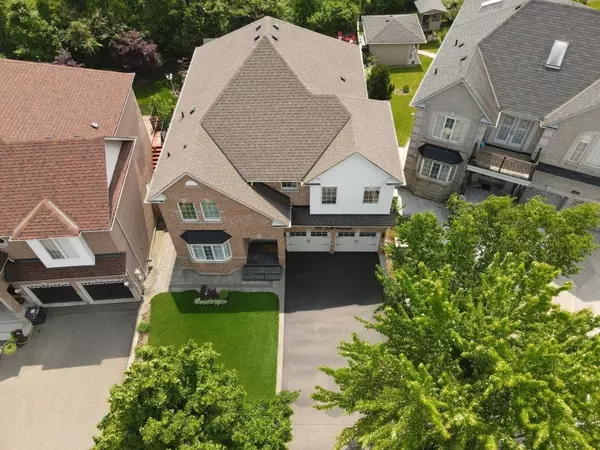 100 Dells CRES, Brampton, ON L7A 2X1