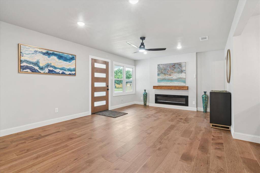 Dallas, TX 75216,4141 Huckleberry Circle