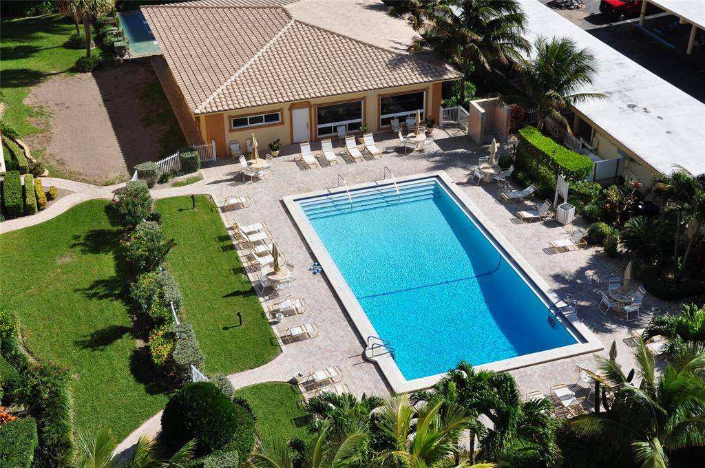 Pompano Beach, FL 33062,1620 N Ocean Blvd #1007