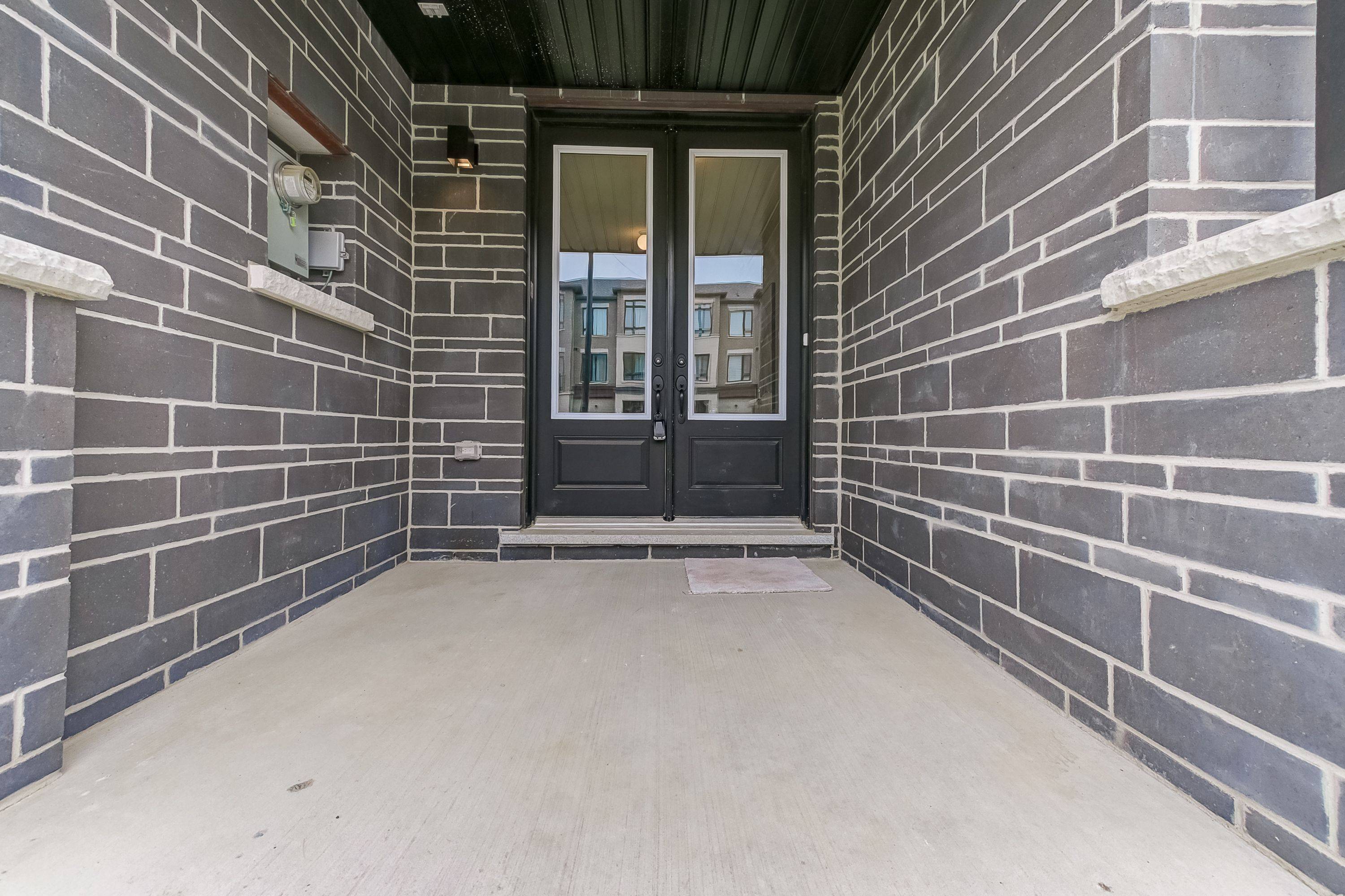 Vaughan, ON L4H 5L4,137 Tennant CIR E
