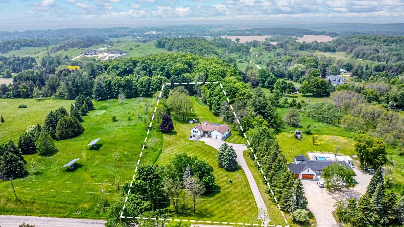 Adjala-tosorontio, ON L0G 1W0,1238 Adjala-Tecumseth Townline
