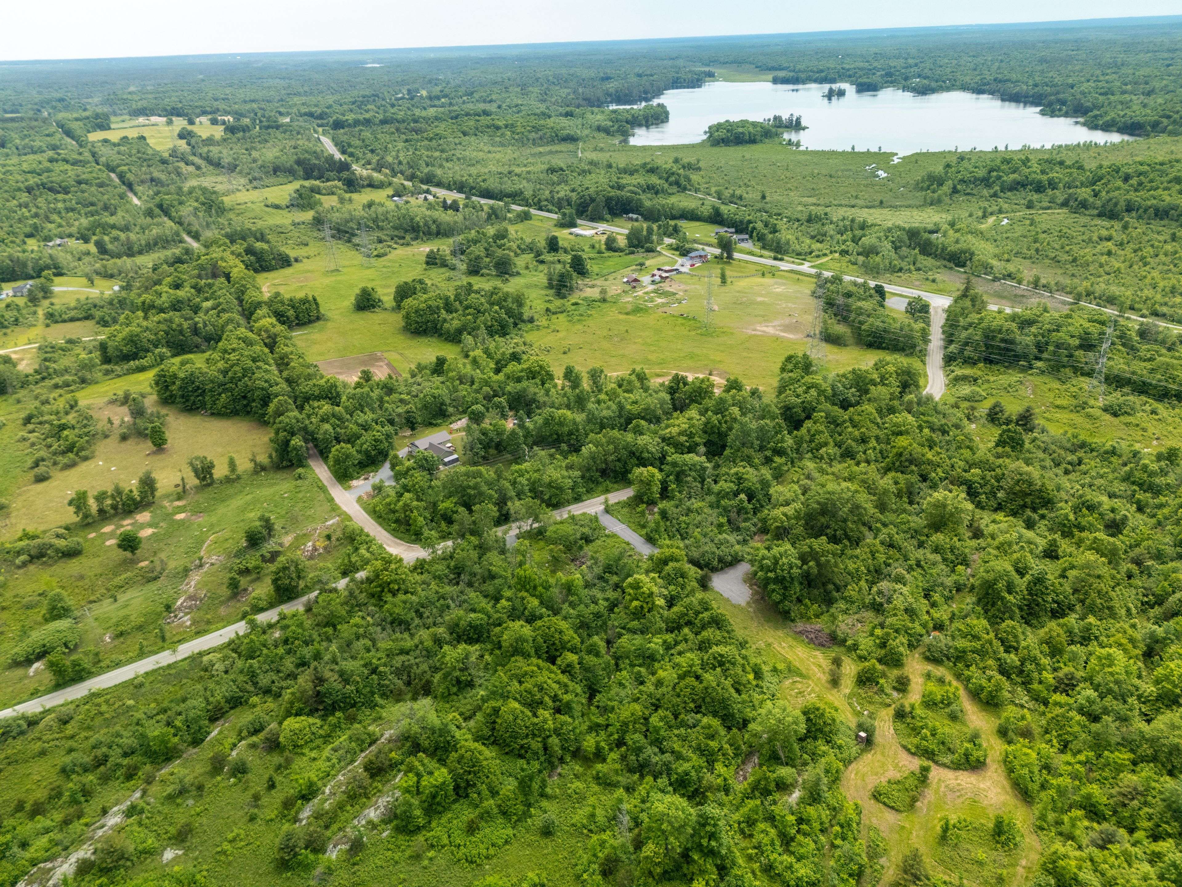 Frontenac, ON K0H 1T0,85 WHITE LAKE RD S