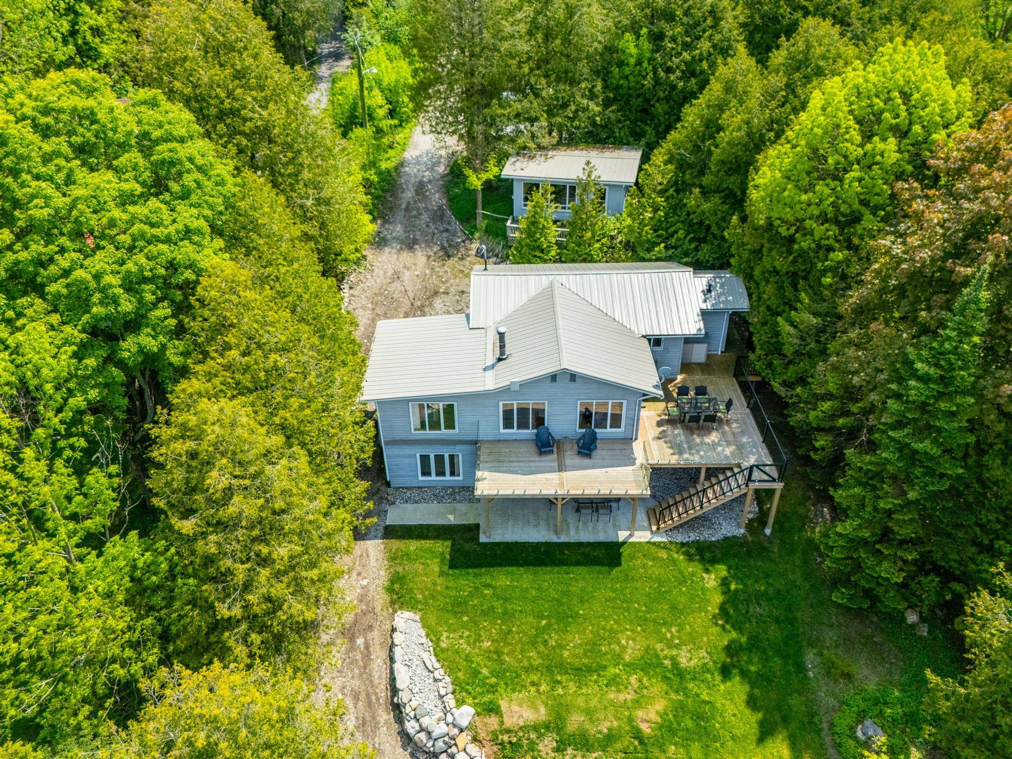 Georgian Bluffs, ON N0H 2T0,503185 Grey Road 1 RD