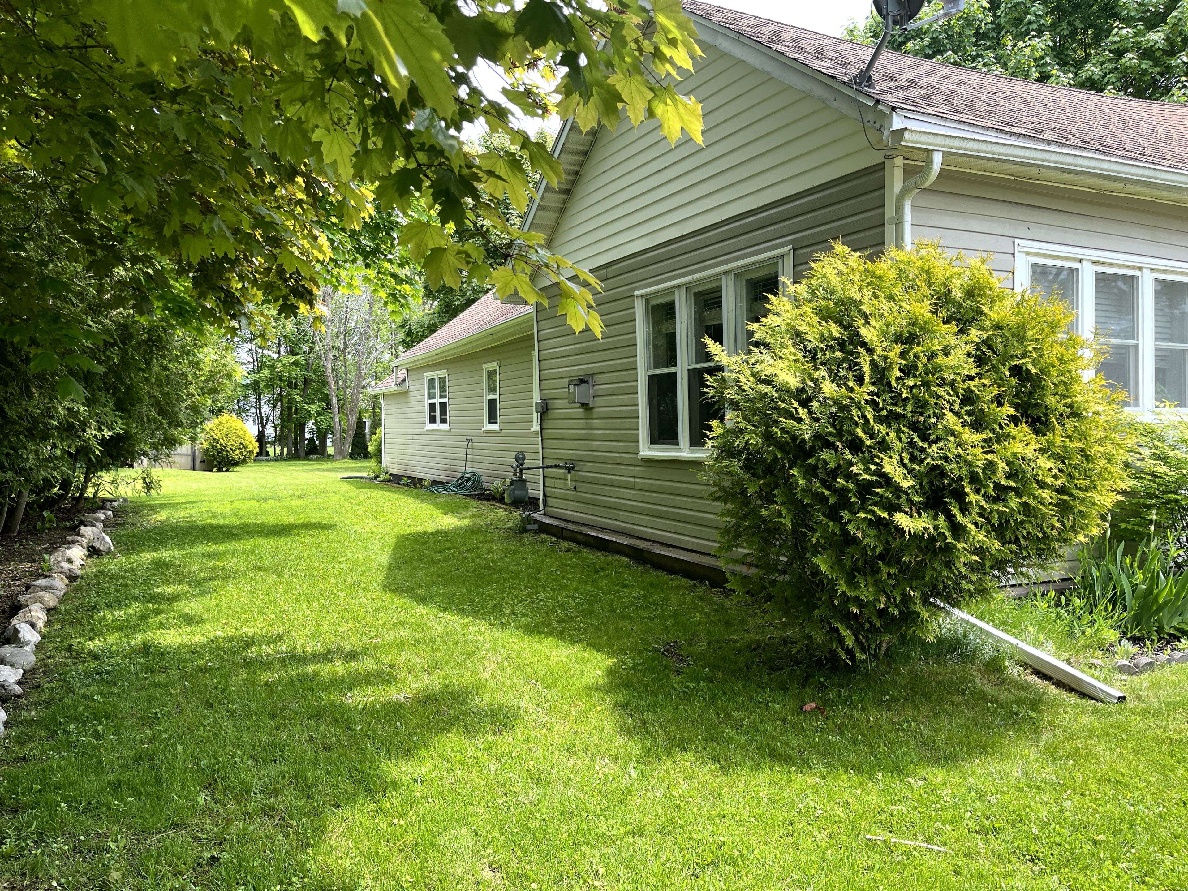 South Bruce Peninsula, ON N0H 2T0,523 Tyson ST
