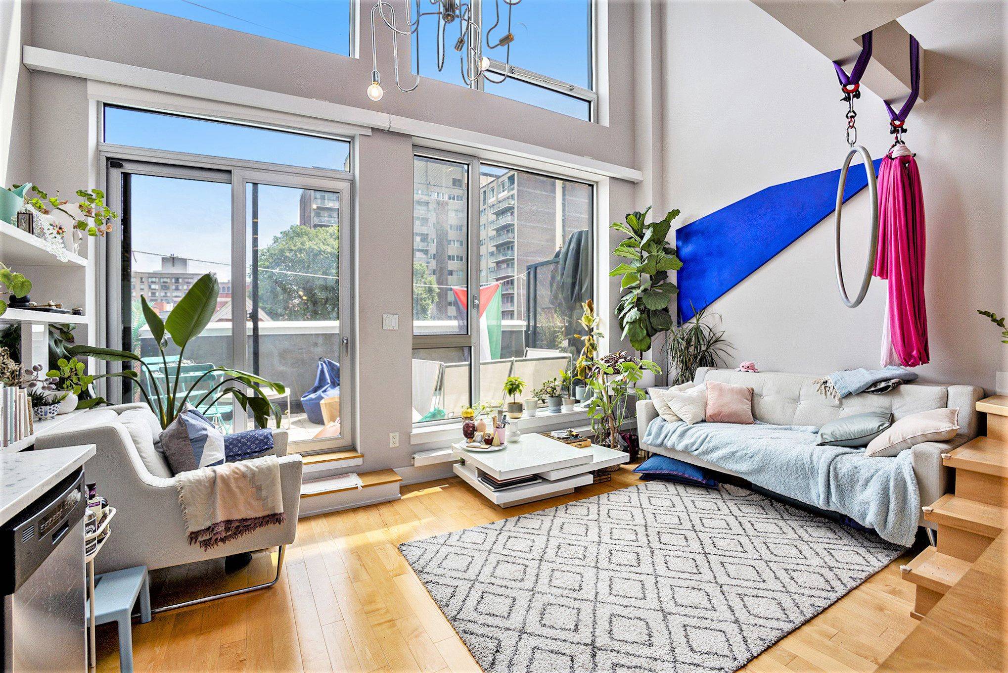 Ottawa Centre, ON K2P 0C3,197 Lisgar ST #212