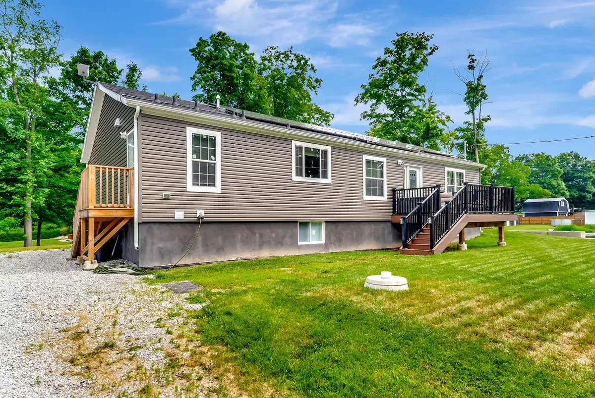 Port Colborne, ON L0S 1R0,4881 Mapleview CRES