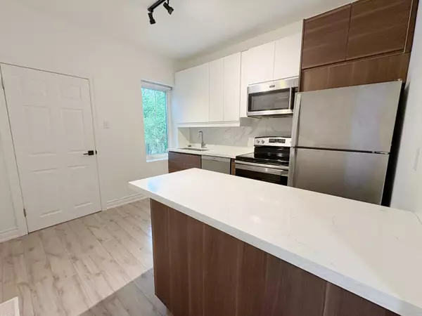 Toronto W02, ON M6H 3J5,679 Gladstone AVE #Main